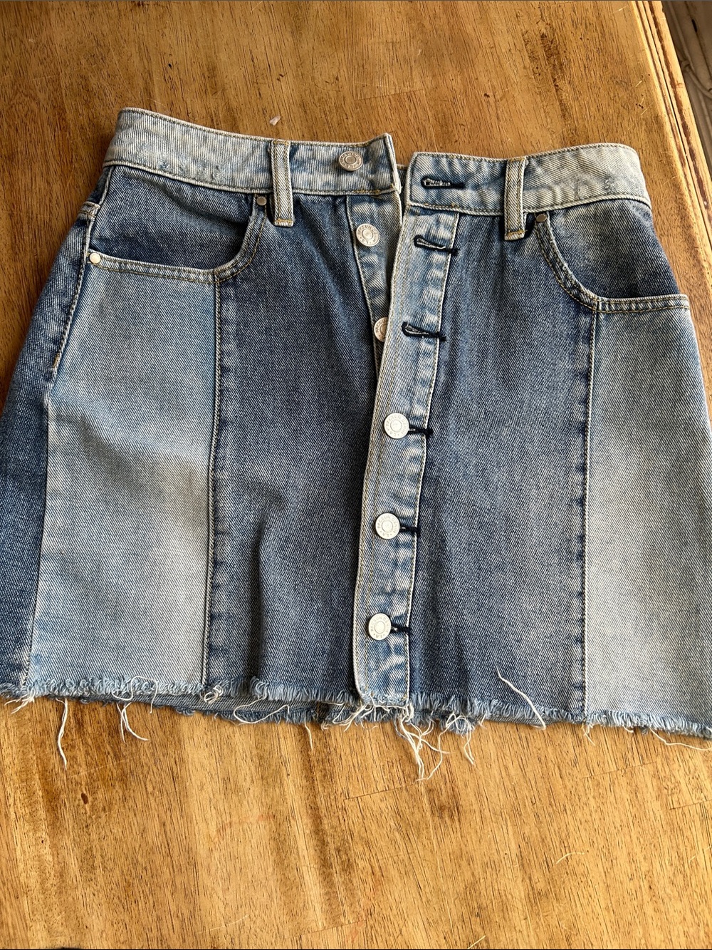 PacSun Two-Tone Blue Denim Button-Front Mini Skirt